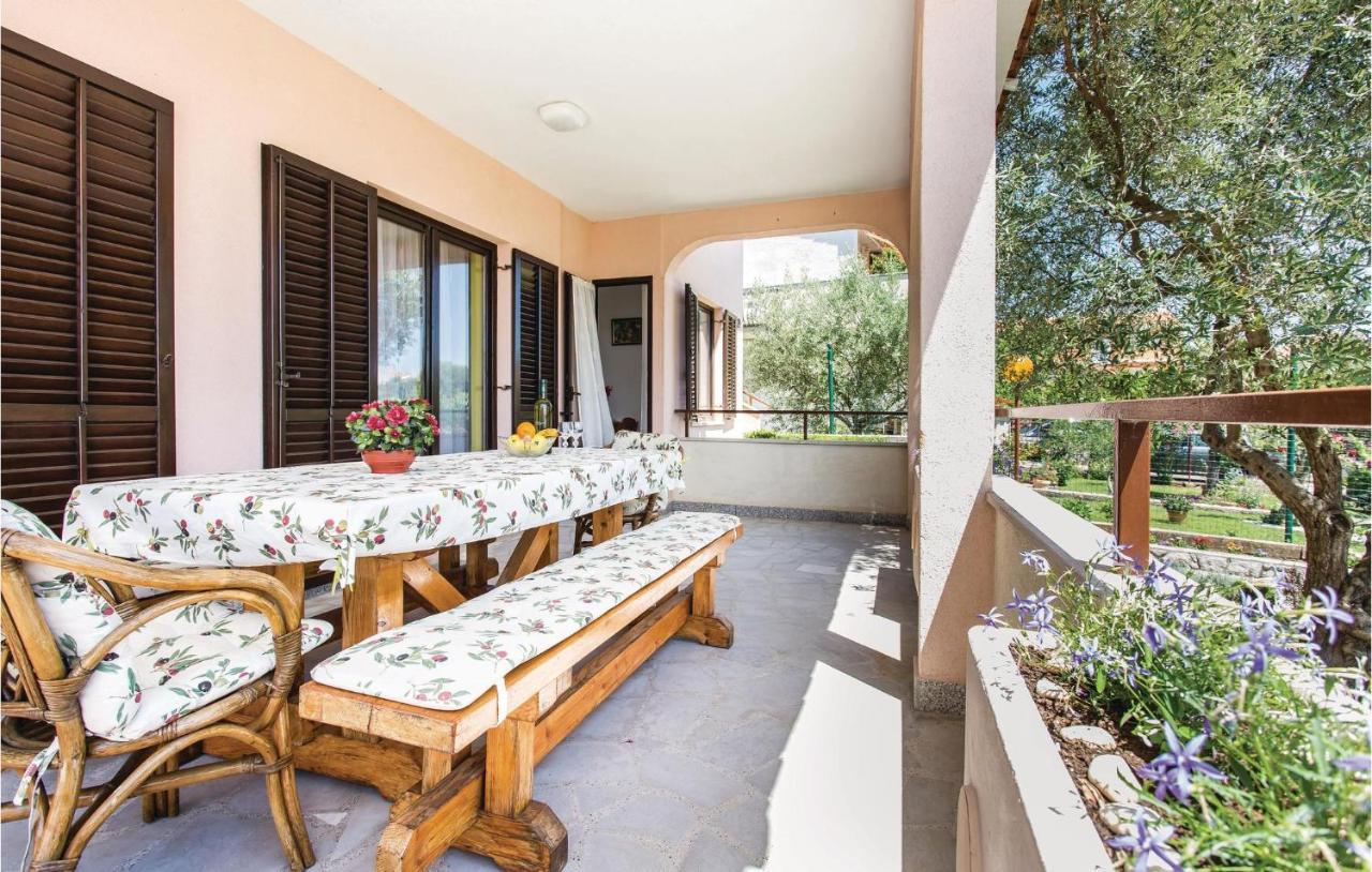 Stunning Apartment In Krk With Kitchen Krk Town Exterior photo