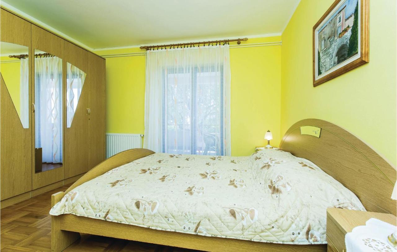 Stunning Apartment In Krk With Kitchen Krk Town Exterior photo